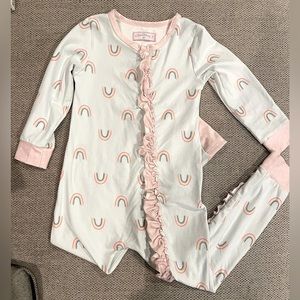 SweetHoney PJ zip up onesie size 6